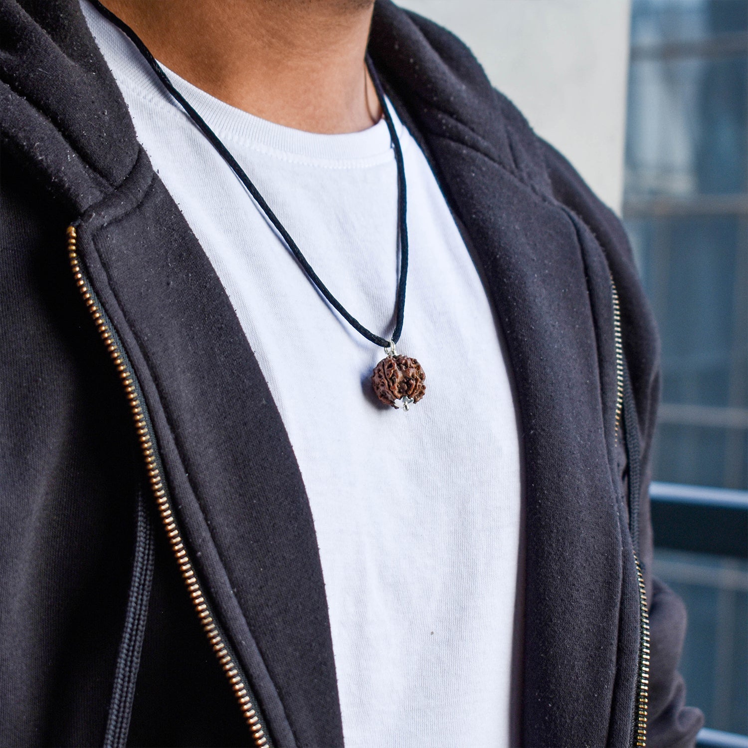 Nepal Origin 5 Mukhi Rudraksha (Silver Capped)