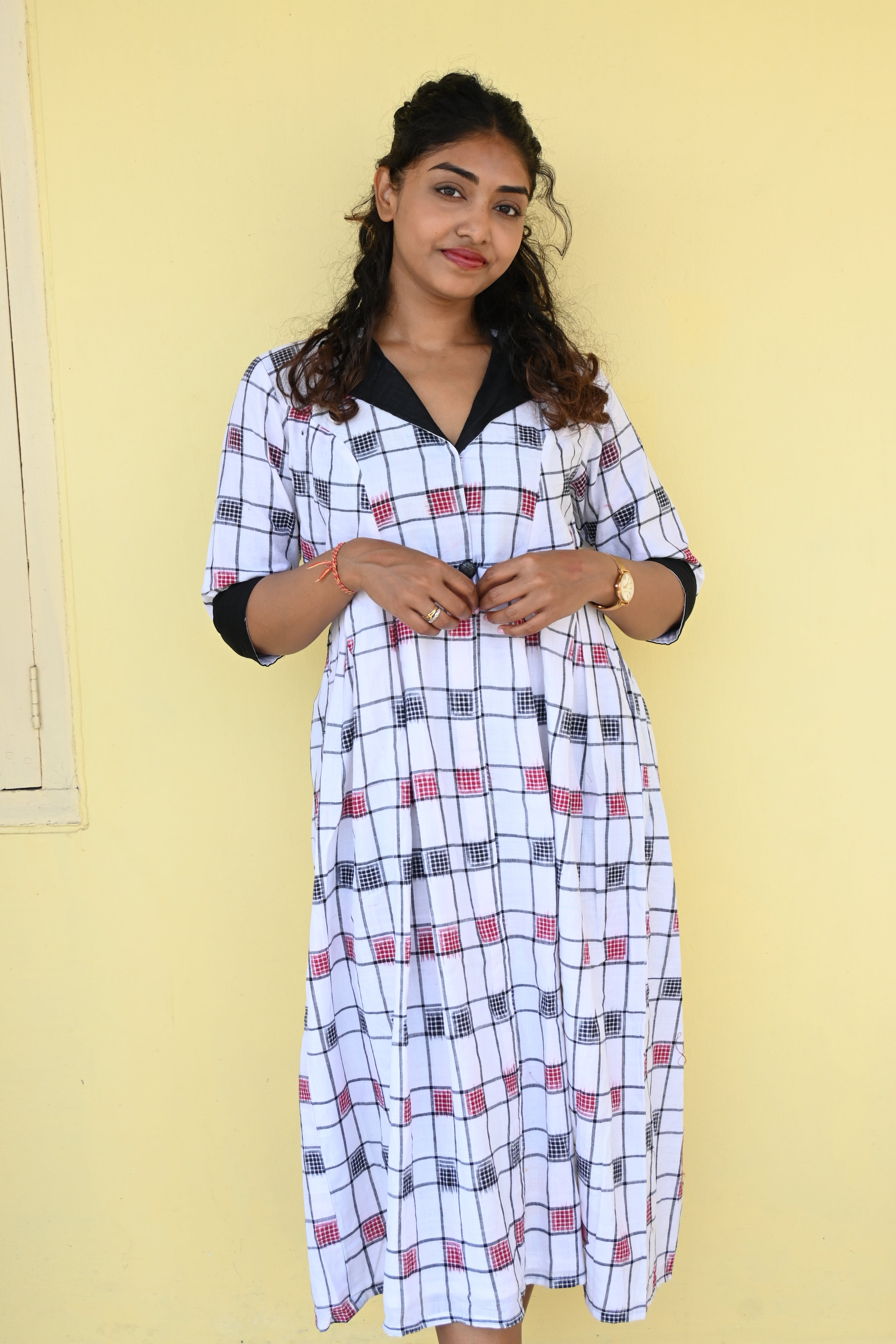 "Dhriti" White Sambalpuri Handloom Dress